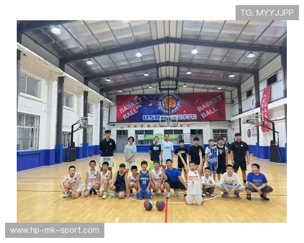 青少年篮球训练注重体能与技术并重，青少年篮球体能训练注意事项