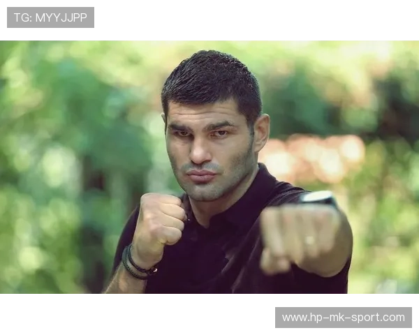 世界拳王争霸战敲定，重量级巨头迎来世纪对决